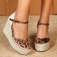 Damen Keilsandaletten - leopard