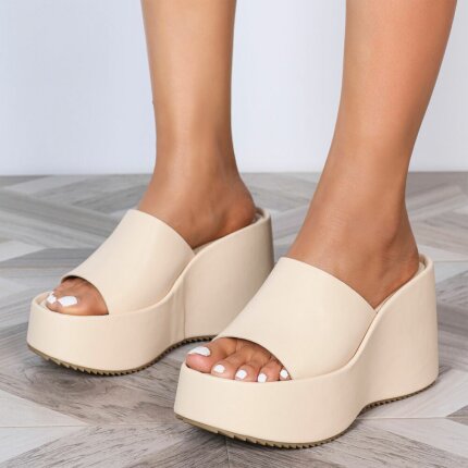 Damen Keilsandaletten - beige